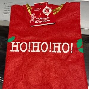 Red Christmas tree skirt